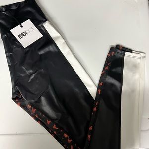 Beach Riot Torte Leggings - black / white / tortoise